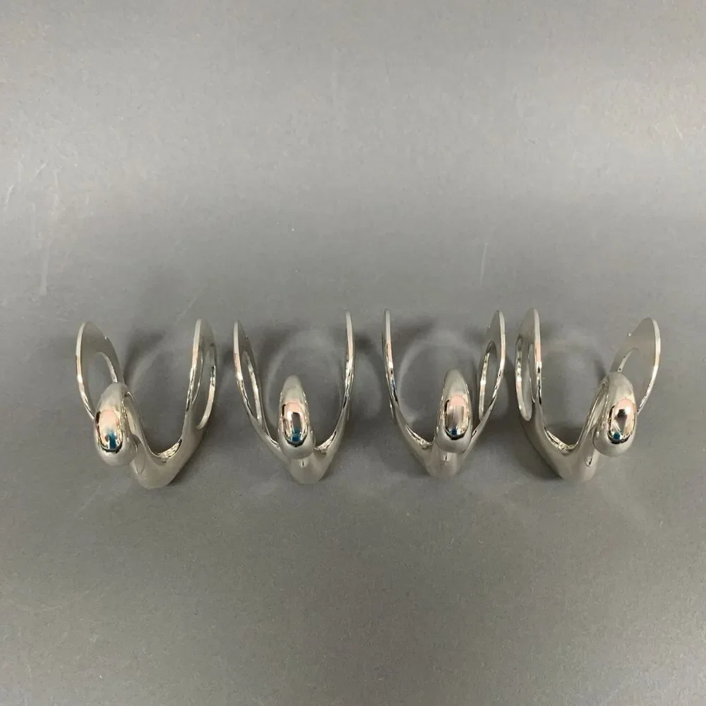 Wm A‎ Rogers Silver-plate Swans Napkin Rings Oneida Silversmiths Lot of 4